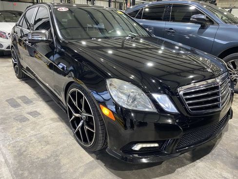 Used 2011 Mercedes-Benz E 350 Sedan image 1