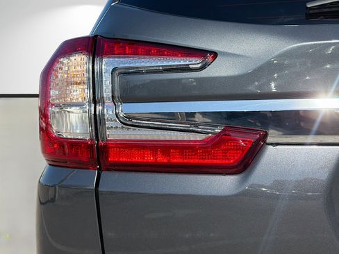 New 2026 Subaru Ascent Limited image 10