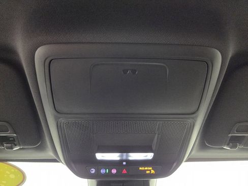 Used 2026 Chevrolet Equinox ACTIV AWD/4WD image 14