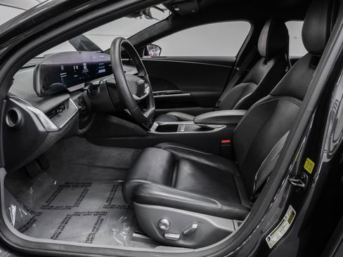 Used 2025 Lucid Air Touring AWD/4WD image 4