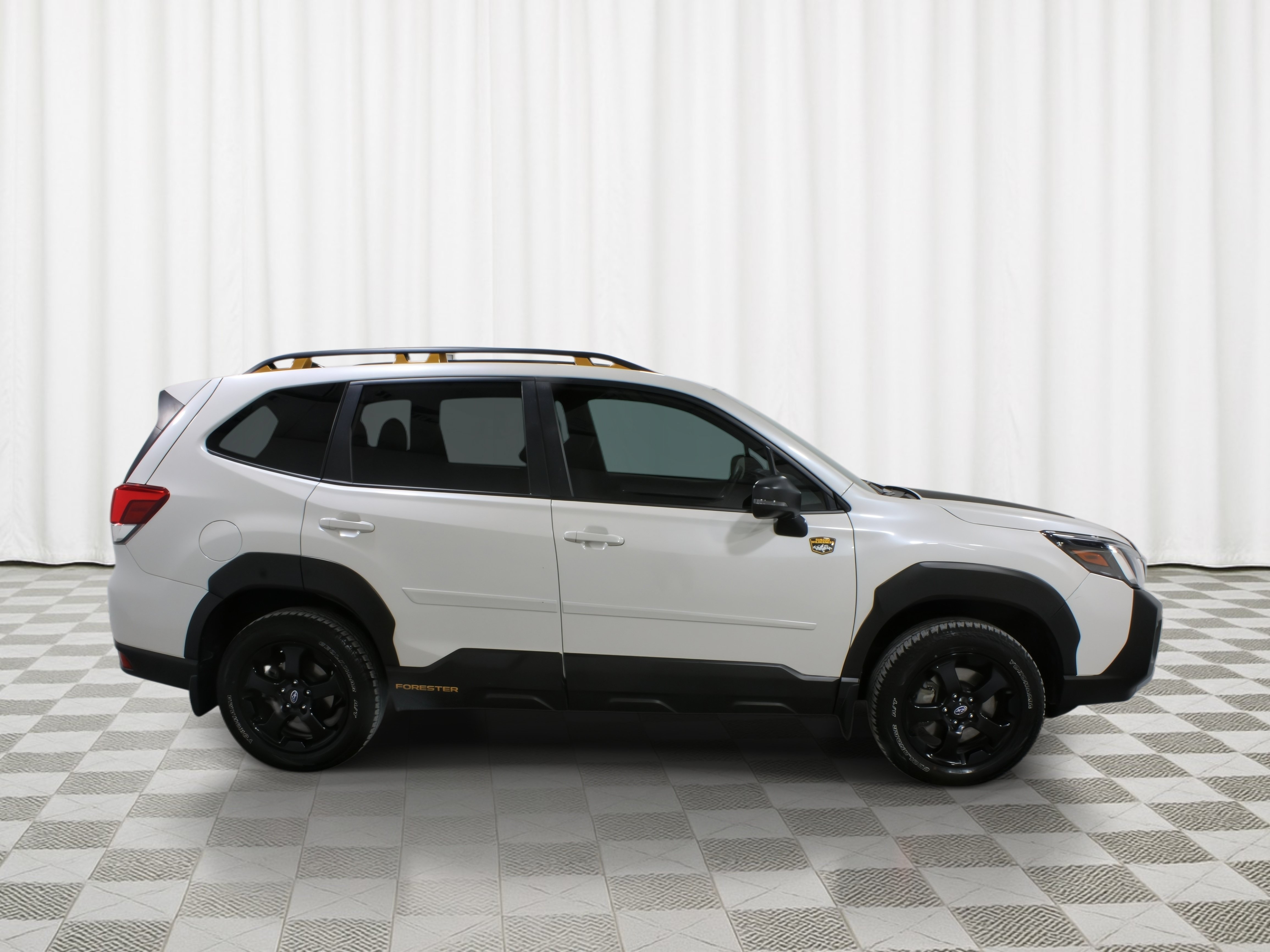 Used 2024 Subaru Forester Wilderness w/ Convenience Package AWD/4WD image 2