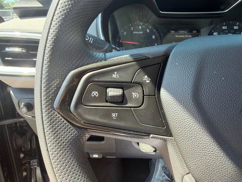 Used 2021 Chevrolet TrailBlazer LT w/ Convenience Package FWD image 23
