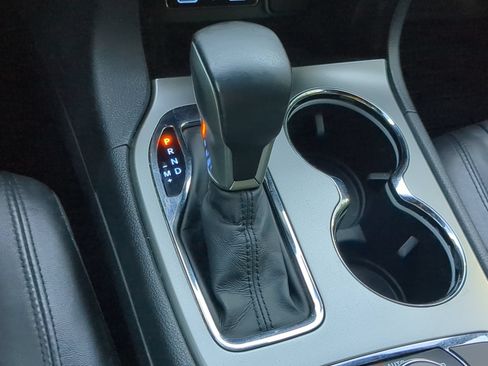 Used 2018 Jeep Grand Cherokee Limited AWD/4WD image 63