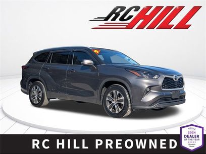 Used 2022 Toyota Highlander XLE