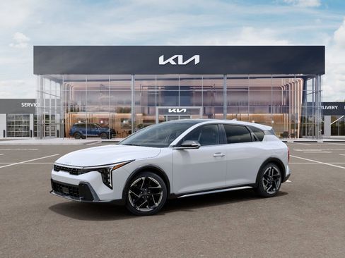 New 2026 Kia K4 GT-Line FWD image 3