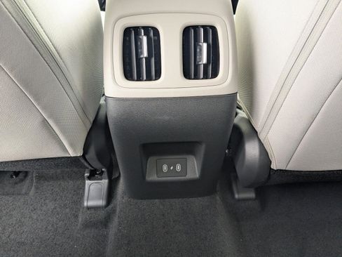 New 2026 Hyundai Tucson SEL FWD image 17