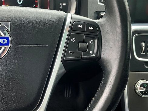 Used 2015 Volvo S60 T5 Premier image 18
