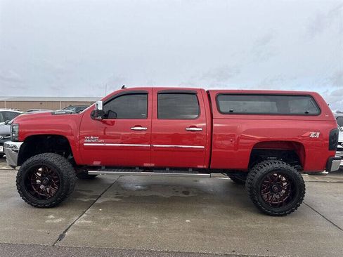 Used 2013 Chevrolet Silverado 2500 LT w/ Texas Edition AWD/4WD image 3