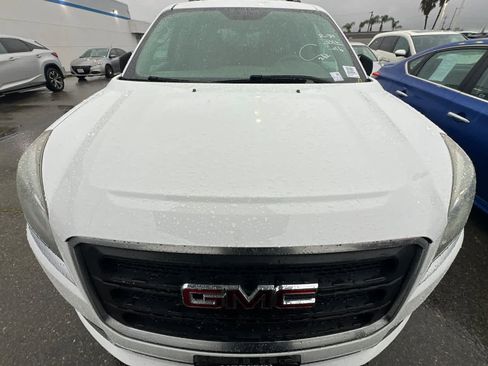 Used 2016 GMC Acadia SLE image 6
