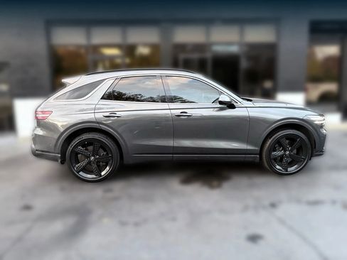 Used 2022 Genesis GV70 3.5T Sport w/ Sport Prestige Package image 6