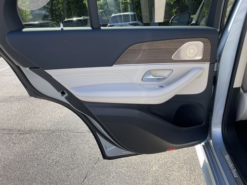 New 2026 Mercedes-Benz GLE 350 4MATIC image 34