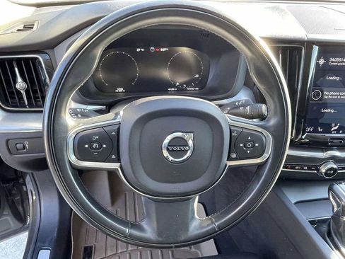 Used 2019 Volvo XC60 T5 Momentum w/ Protection Package image 19