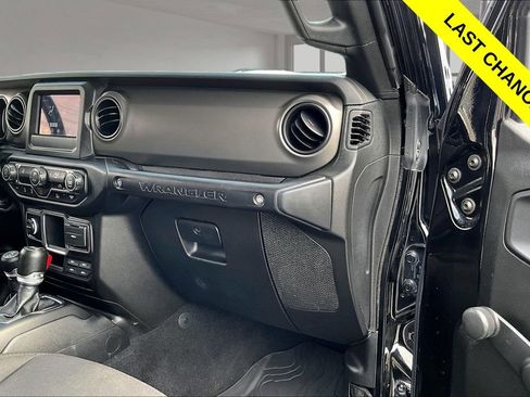 Used 2022 Jeep Wrangler Unlimited Sport AWD/4WD image 17