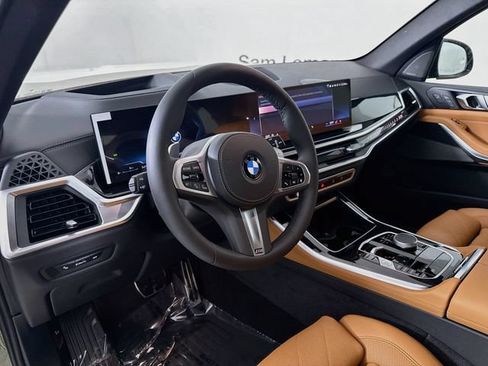 Used 2026 BMW X5 xDrive40i w/ M Sport Package AWD/4WD image 9