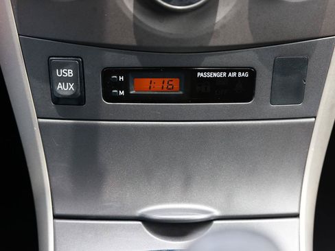 Used 2011 Toyota Corolla FWD image 30