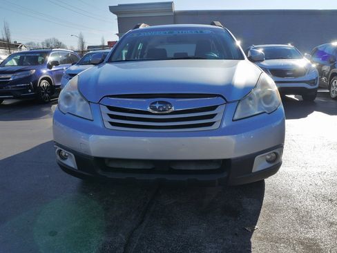 Used 2012 Subaru Outback 2.5i w/ Alloy Wheel Pkg image 2