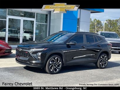 Used 2025 Chevrolet Trax RS w/ Driver Confidence Package