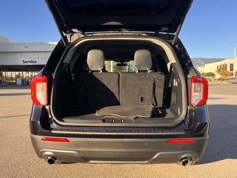 Used 2022 Ford Explorer XLT w/ Equipment Group 202A image 30