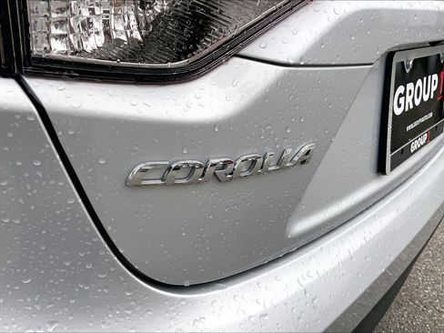 Used 2024 Toyota Corolla LE image 30