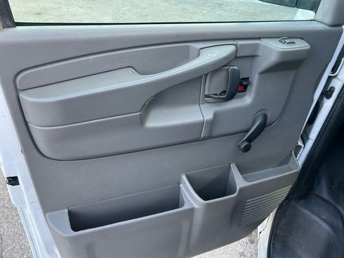 Used 2013 Chevrolet Express 2500 2500 Cargo image 16