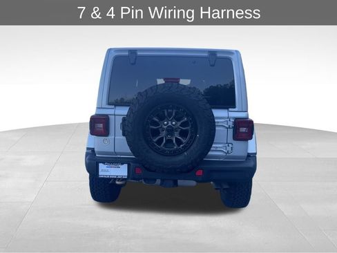 Used 2022 Jeep Wrangler Unlimited Rubicon w/ Trailer Tow Package image 7