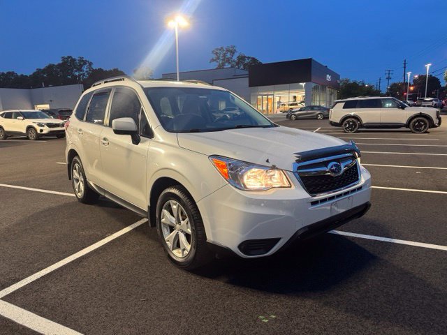 Used 2015 Subaru Forester 2.5i Premium w/ Popular Package #1 AWD/4WD image 2