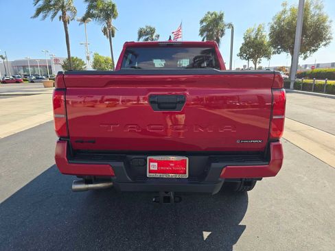 Certified 2026 Toyota Tacoma TRD Off-Road AWD/4WD image 15