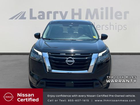 Certified 2025 Nissan Pathfinder S FWD image 8