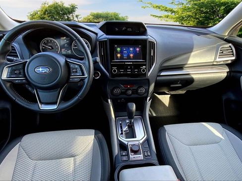 Used 2024 Subaru Forester Premium image 7