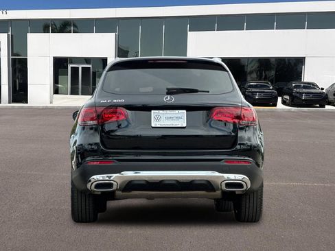 Used 2022 Mercedes-Benz GLC 300 image 4