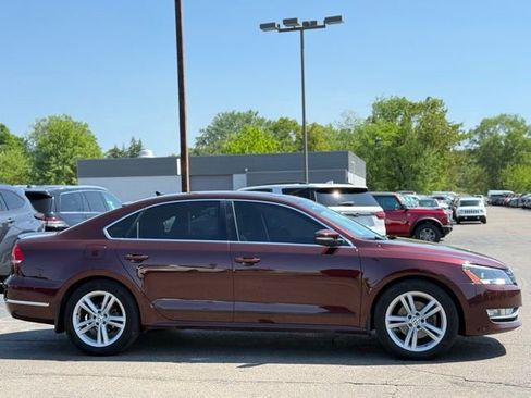 Used 2013 Volkswagen Passat TDI SEL Premium FWD image 34