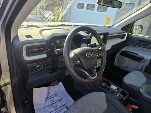 Used 2022 Ford Maverick XLT image 9