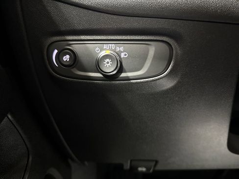 Used 2024 Chevrolet Equinox LT w/ LPO, Floor Liner Package image 17