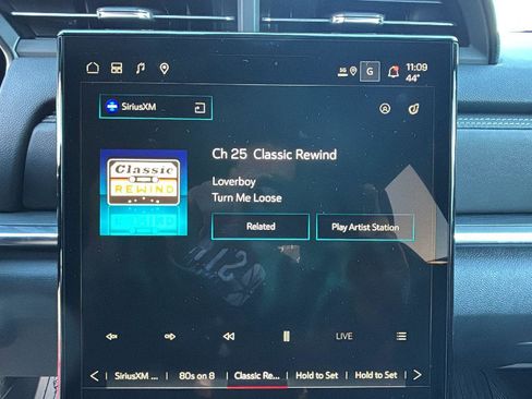 New 2026 GMC Terrain Elevation w/ LPO, Floor Liner Package image 18