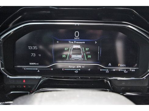 Used 2023 Chevrolet Silverado 1500 LT RWD image 11