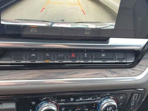 New 2026 GMC Sierra 1500 SLT w/ SLT Premium Package RWD image 24