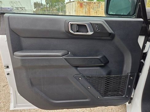 Used 2025 Ford Bronco Big Bend image 13