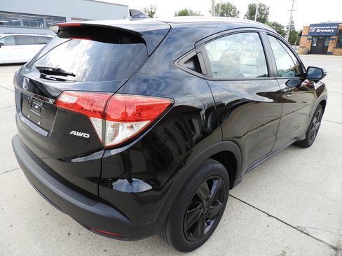 Used 2022 Honda HR-V EX image 8