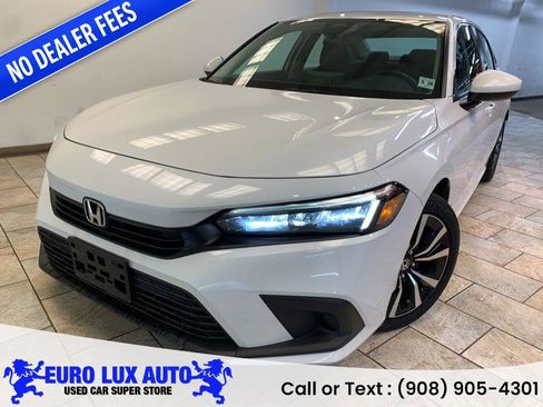 Used 2023 Honda Civic EX image 1