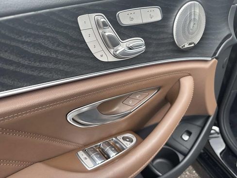 Used 2021 Mercedes-Benz E 53 AMG 4MATIC Sedan image 24