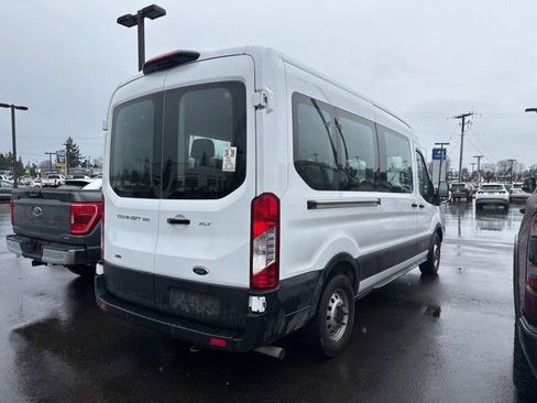 Used 2023 Ford Transit 350 XLT image 3