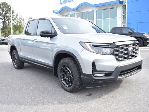 New 2026 Honda Ridgeline TrailSport image 3