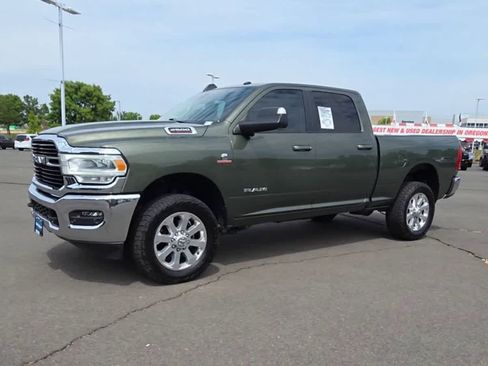 Used 2021 RAM 2500 Big Horn w/ Level 2 Equipment Group AWD/4WD image 4