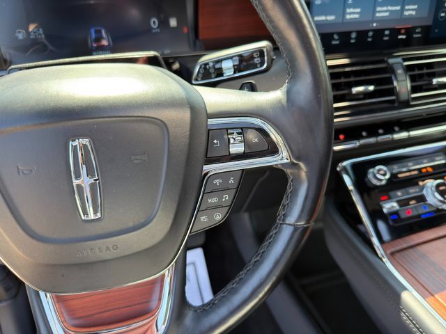 Used 2022 Lincoln Navigator Reserve AWD/4WD image 43