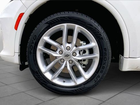 Used 2023 Dodge Durango GT image 10
