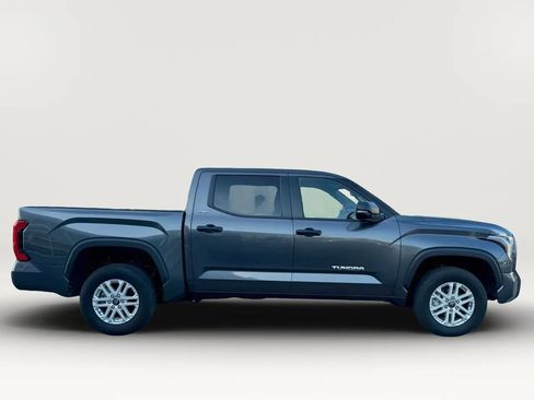 Used 2025 Toyota Tundra SR5 w/ SR5 Convenience Package image 8