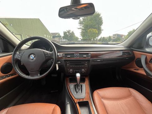 Used 2011 BMW 328i xDrive Sedan AWD/4WD image 14