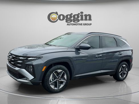 New 2026 Hyundai Tucson SEL FWD image 1