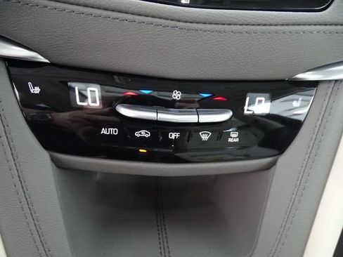 Used 2026 Cadillac XT5 Premium Luxury w/ LPO, Floor Liner Package AWD/4WD image 14