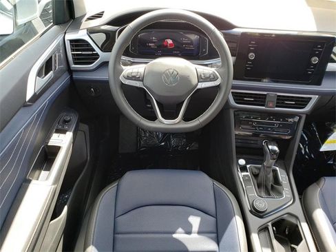 New 2025 Volkswagen Taos SEL image 10